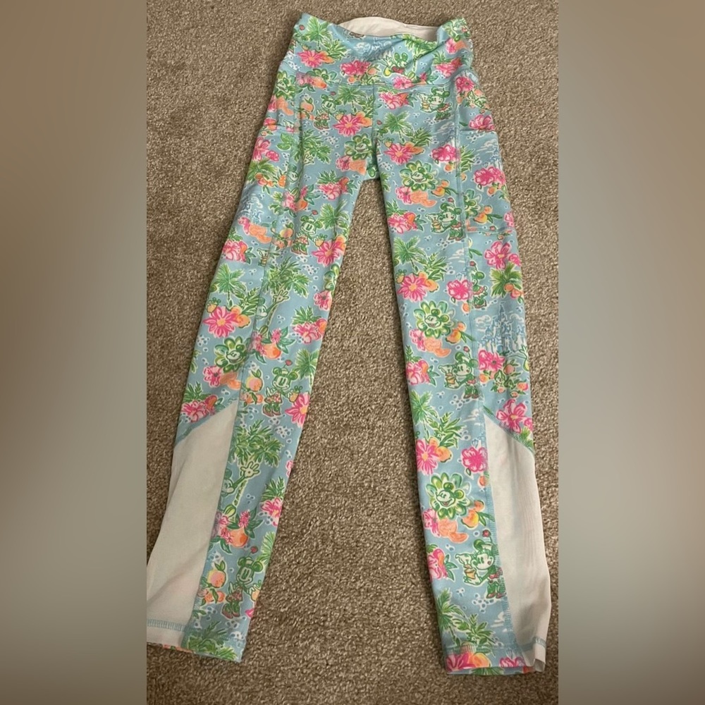 EUC XXS Lilly loves Disney Leggings